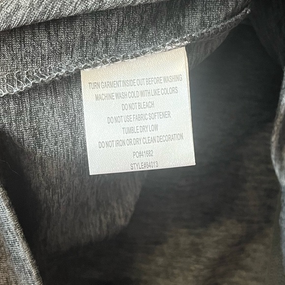 CSU Rams Charcoal Gray Zippered Long Sleeve Light Jacket Size Small - Picture 6 of 7